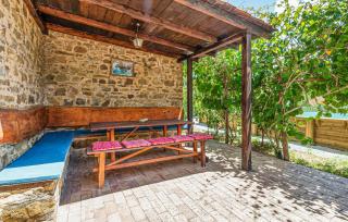 Awesome Home In Laureana Cilento - 9