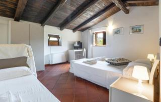 Awesome Home In Laureana Cilento - Laureana Cilento - 4