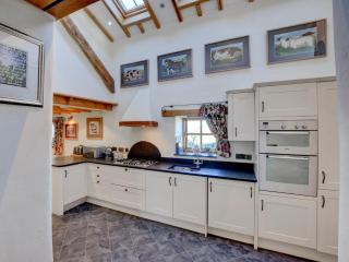 4 Bed in Conwy 58301 - 4
