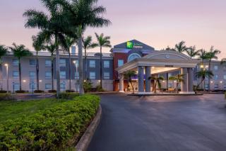 Holiday Inn Express & Suites Florida City-Gateway To Keys by IHG - Florida City - 9