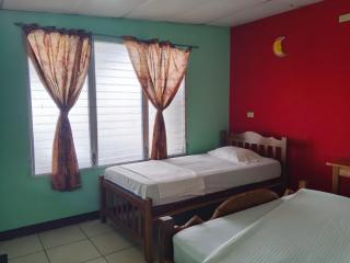 Miraflores beach front stay - 6