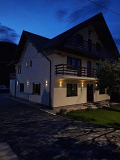 Casa Elena - Ceahlău - 2
