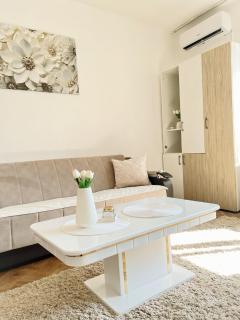 Home NP Apartments - 1