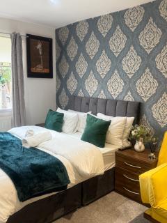 Eastern Bridge Rooms - Spinney Hill - 9