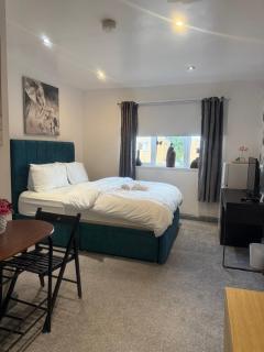 Eastern Bridge Rooms - 9