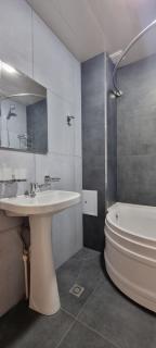 Asia Luxe Apartment - 6