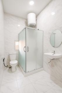 Essential Comfort Haven Homez in Ago Palace - 2