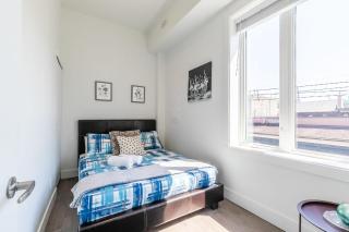 Modern & Bright 2BR Suite - StayStreet Suites - 2