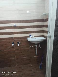 Raja Residency & Room stay - 8