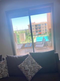Luxury apartment with 2 pools - 9