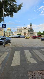 Heart of Central Sofia Apartment - 9