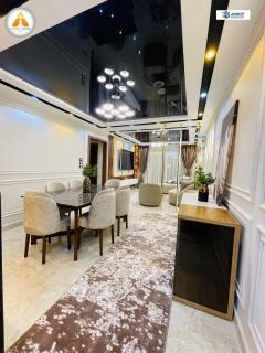 Stylish & Trendy - Cairo - 7