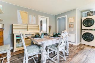 Walk to Beach Charming Home - 3 Mi to Seabrook - Moclips - 2