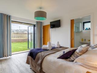 3 Bed in Westward Ho 48389 - Northam - 4