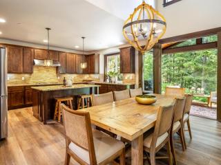 Suncadia 4 Bdrm Pet Friendly Home with Hot Tub + Game Room - Cle Elum - 6