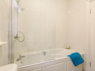 1 Bed in Old Colwyn 78154 - Old Colwyn - 1