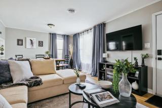 Charming & Cozy Getaway - A Heroic Stay Awaits! - 5