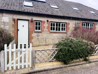 2 Bed in Godshill IC106 - Godshill - 0