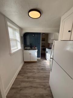1 bedroom 1 bath Boho Basement - Laramie - 1