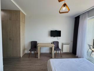 Green House - Studio Apartment with Mountain and Sea view - 6