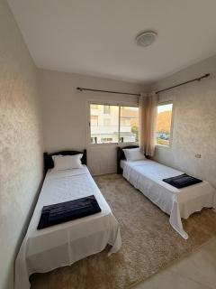 Luxury apartment with a pool - 3