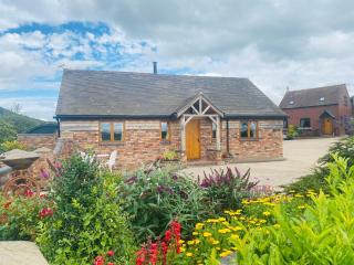 2 Bed in Ironbridge 77771 - Leighton - 0