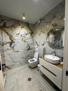 Modern 3-Room Apartment in Tbilisi - 3