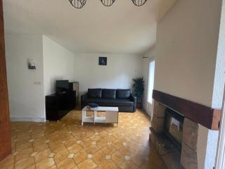 Maison en campagne avec chambre mezzanine - Priziac - 8