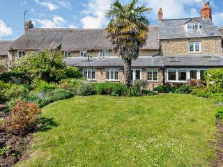 4 Bed in Burton Bradstock DC212 - Burton Bradstock - 0