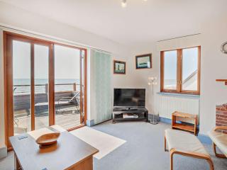 4 Bed in Pevensey Bay BT069 - 3