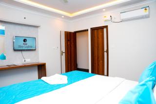 Hotel Skylights Bangalore Airport - 8