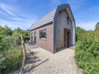 Holiday Home in Egmond near Sandy Beach - Egmond aan den Hoef - 4