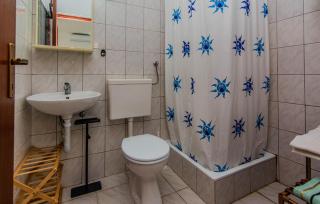 1 Bedroom Nice Apartment In Nin - Nin - 1