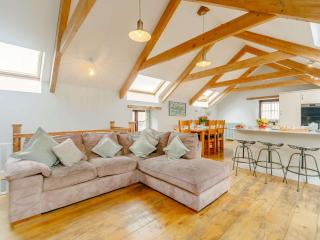 3 Bed in Newquay 89941 - Mawgan Porth - 2