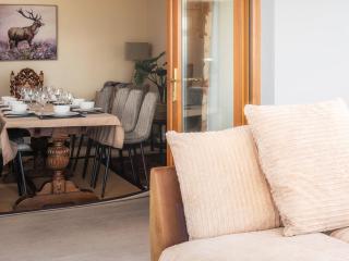 5 Bed in Aberystwyth 58889 - 1
