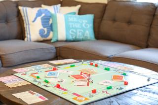 Salty Tide Getaway - Nightlife, Pool, Play, Beach - 7