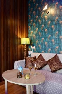 D Lux Stay-Studio Gaur City Mall - 1