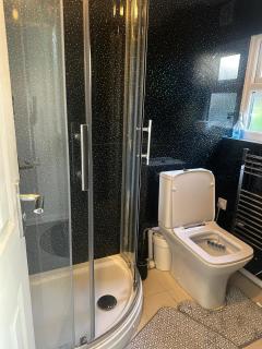 2 Luxury Interconnecting Twin Rooms-Shared Space - 5