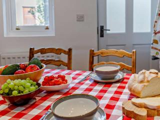 3 Bed in Baslow PK917 - 3