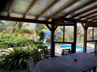 Beachfront villa with large garden and pool - 7