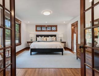 Leiper's Retreat - Secluded 3 BDR Craftsman Home - 8