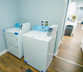 Fully Furnished 1st Floor Retreat - 9