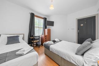 2 Bedroom Inverness Apartment - Perfect Location - Inverness - 2