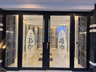Luxurious modern apartment a quiet oasis of comfort and elegance - Jeddah - 2