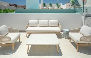 Elegant Urban Living by the Beach in Estepona - 3