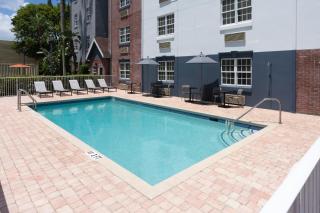 Candlewood Suites Miami - Doral by IHG - 2