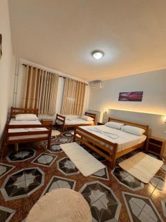 Blessed Guesthouse - Shkodër - 6