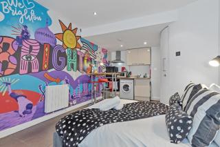 Artist Studio By My Getaways - Brighton & Hove - 2