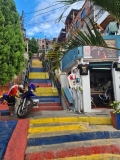 Paramedictour - Medellín - 1