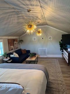Downtown Gem - 1BR 5-Min Walk to Festival Fun - Lafayette - 4